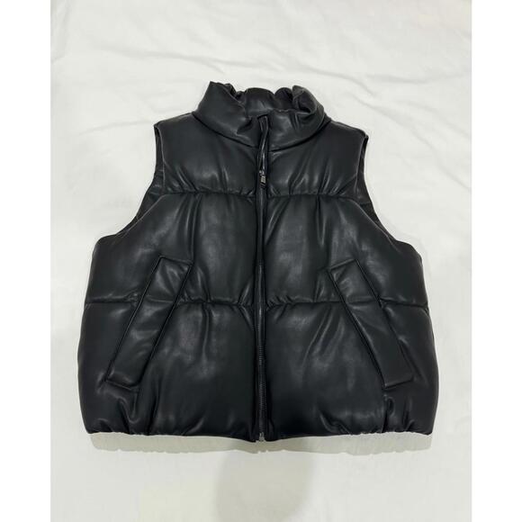 NWT Banana Republic Black Vegan Leather Puffer Zip Up Vest- Size XS - Picture 2 of 9